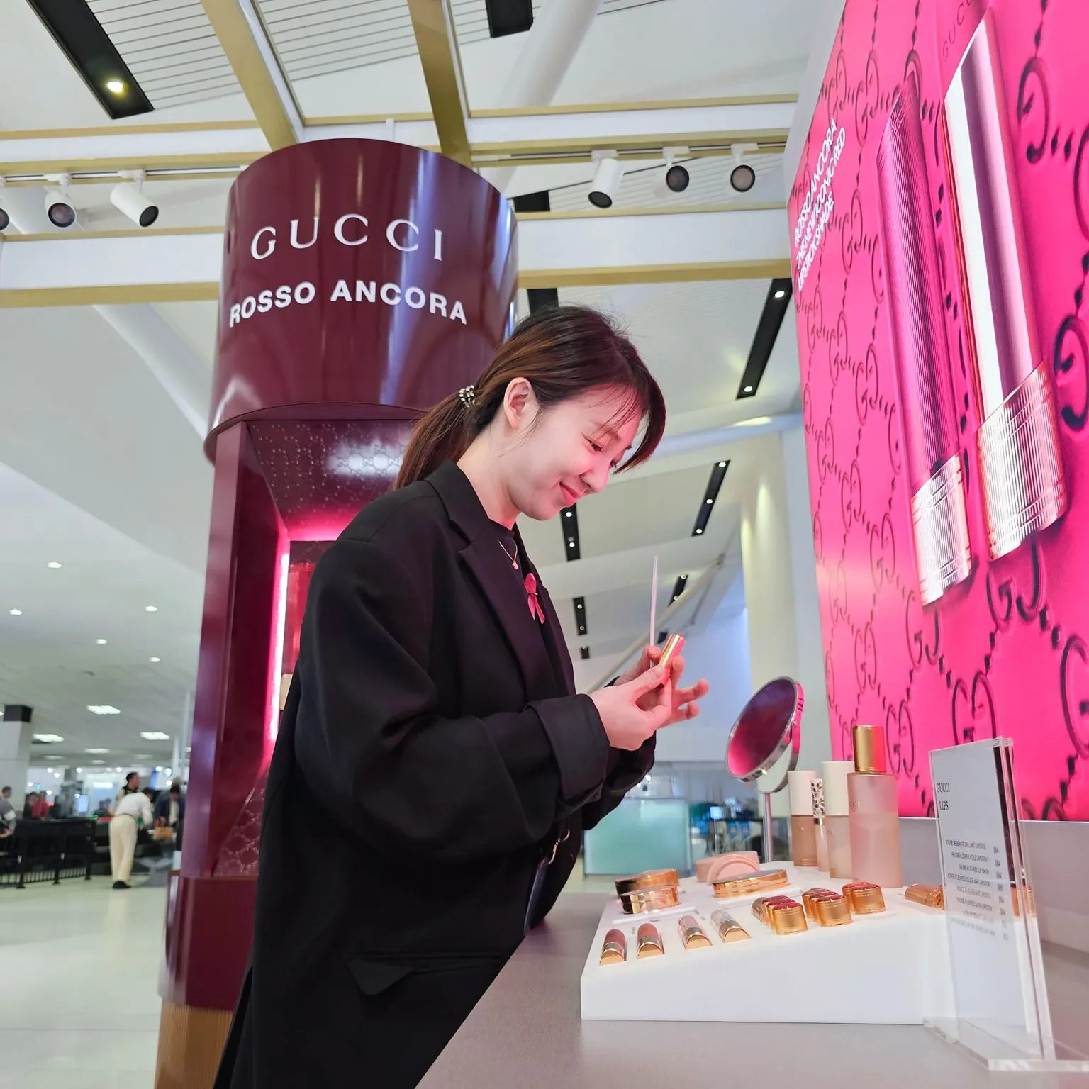 Gucci – Rosso Ancora — project detail 1